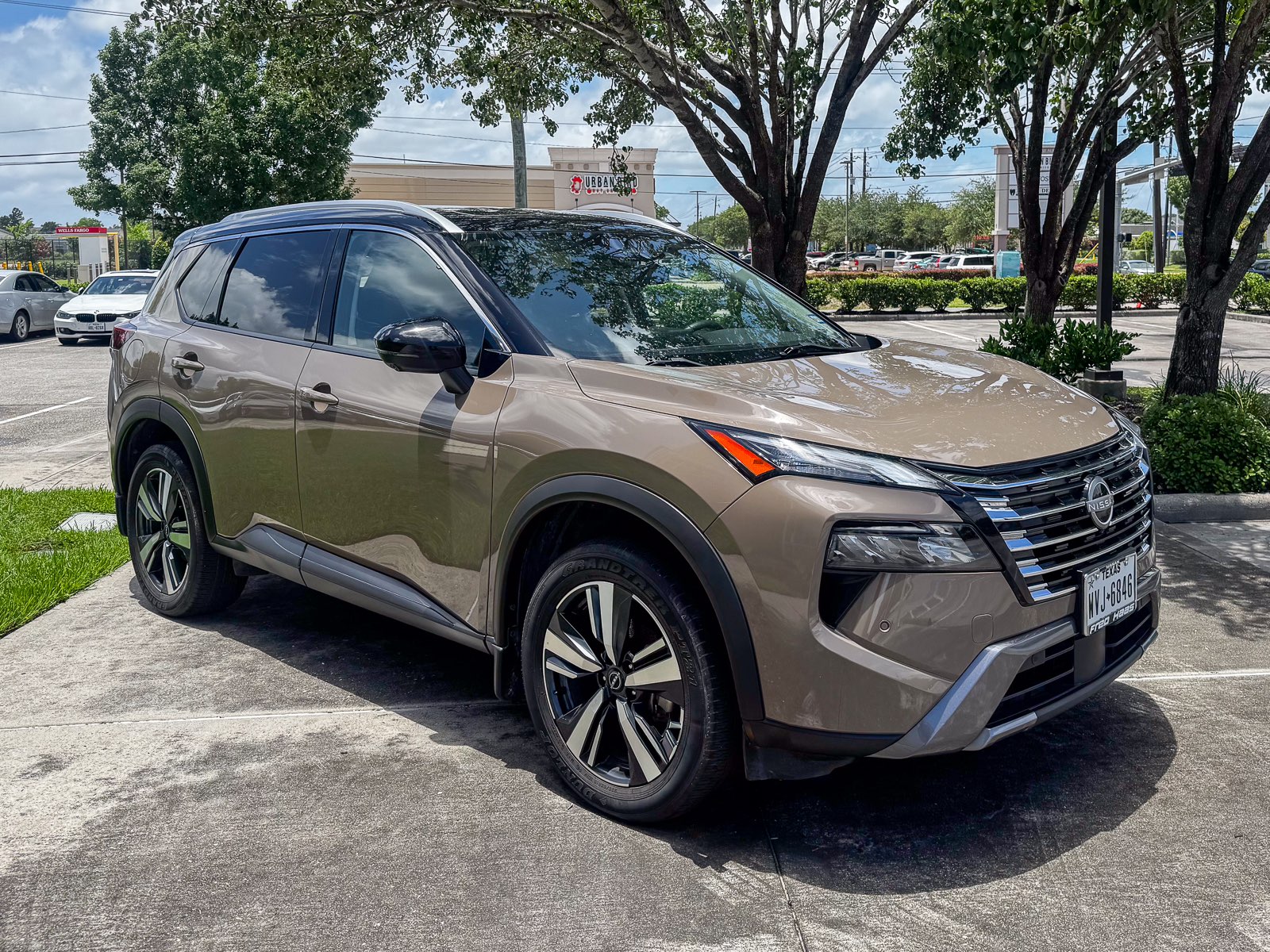2024 Nissan Rogue SL